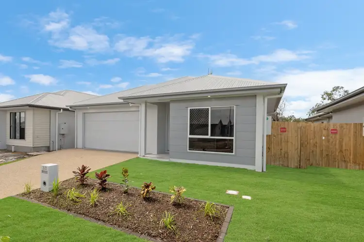 33 Riverlily Circuit