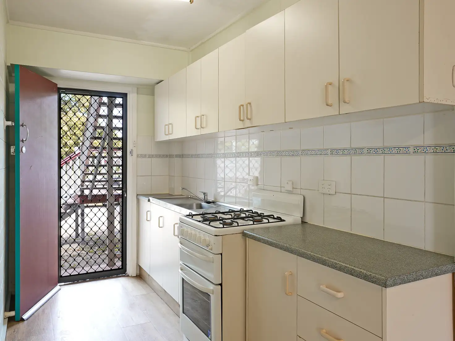 Main view of Homely unit listing, 3/34 Mears Street, Mysterton QLD 4812