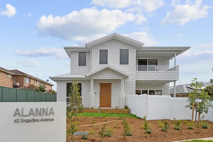 1/42 Engadine Avenue