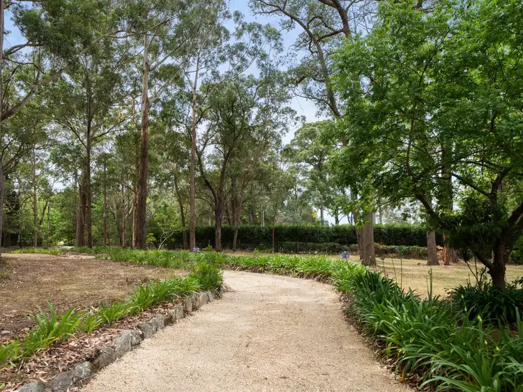 11 Cotswold Road, Dural NSW 2158