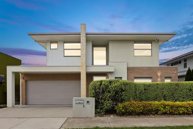 5 Wadeye Street, Crace ACT 2911