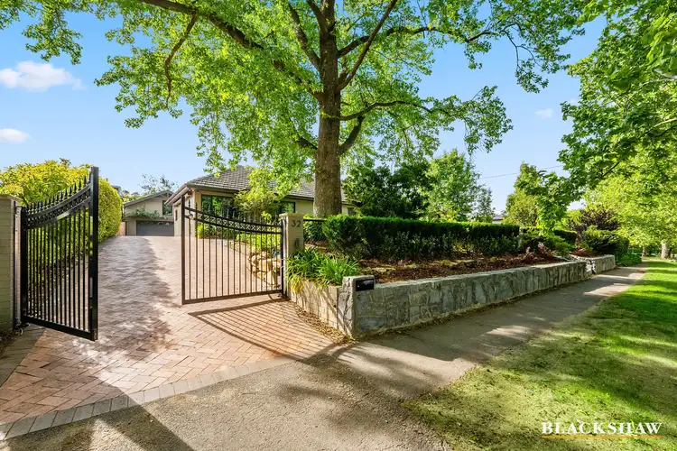 32 Arthur Circle, Forrest ACT 2603