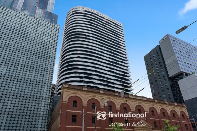 2210/551-555 Swanston Street, Carlton VIC 3053