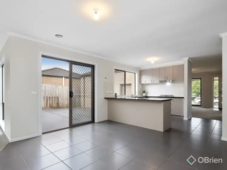 Sixth view of Homely house listing, 5 Harmon Drive, Drouin VIC 3818