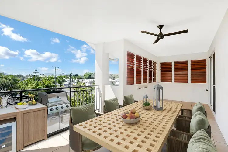 9/16-18 Smith Street, Cairns North QLD 4870