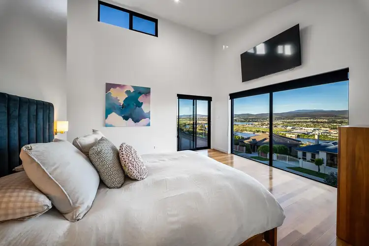 39 Floreat Crescent, Trevallyn TAS 7250