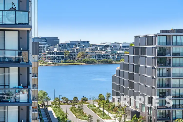 818/11 Verona Drive, Wentworth Point NSW 2127