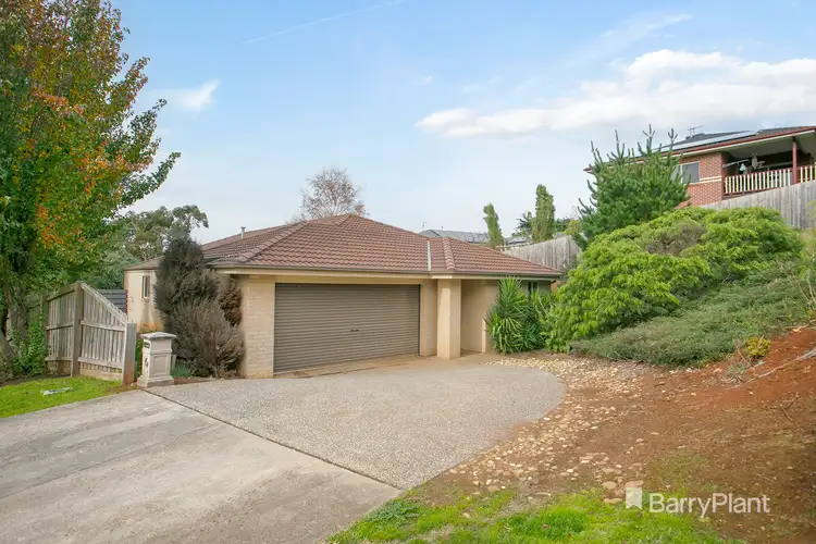 13 Mathew Court, Drouin VIC 3818