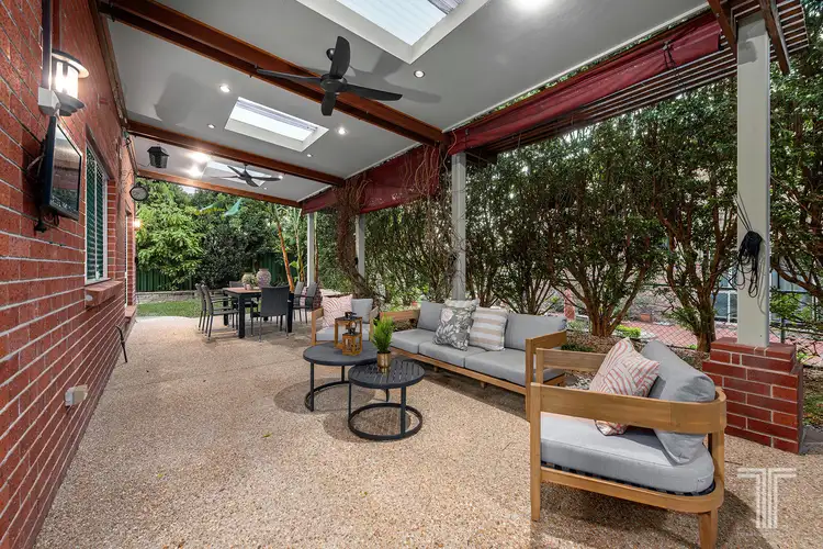 Fifth view of Homely house listing, 2 Mansfield Place, Mansfield QLD 4122