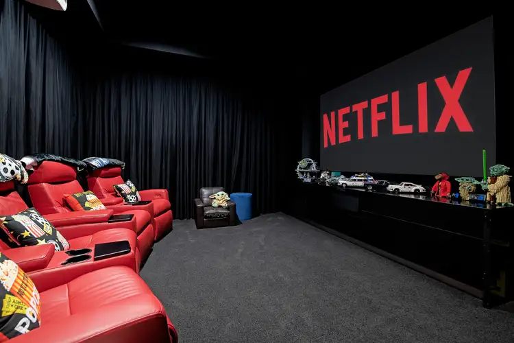 Fifth view of Homely house listing, 15 Palmetto Court, Broadbeach Waters QLD 4218