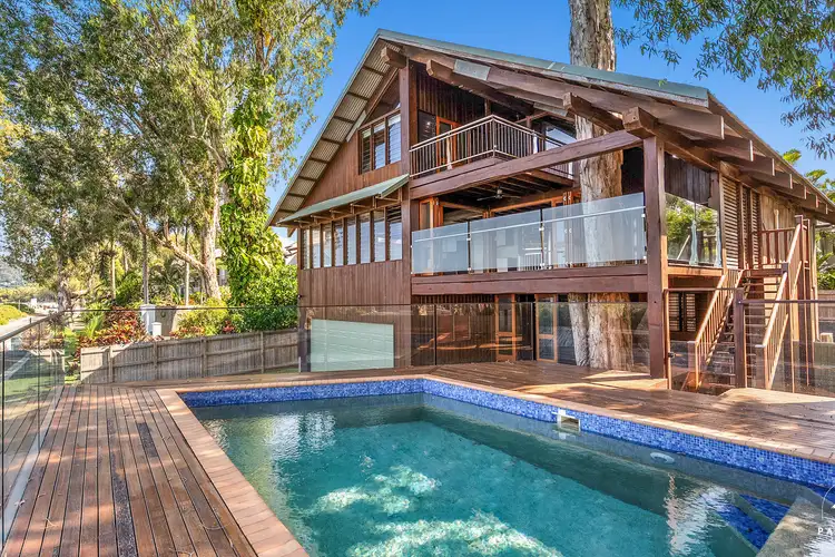 9 Arlington Esplanade, Clifton Beach QLD 4879