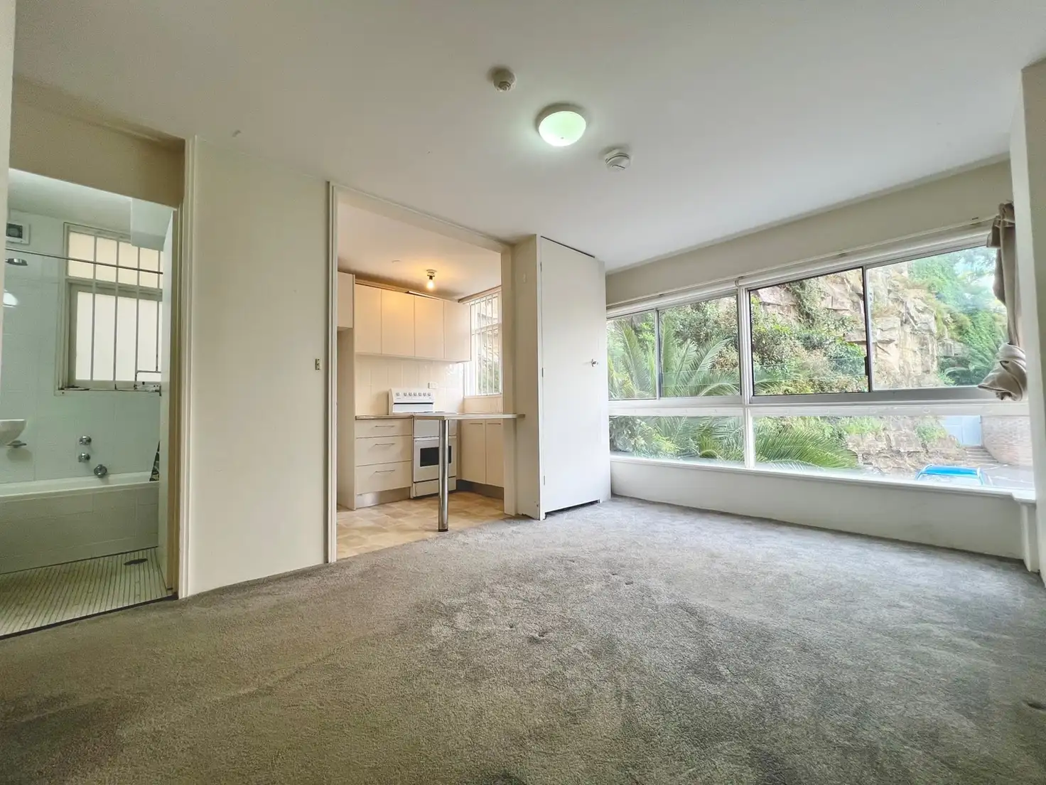 Main view of Homely apartment listing, 7/51 Roslyn Gardens, Elizabeth Bay NSW 2011
