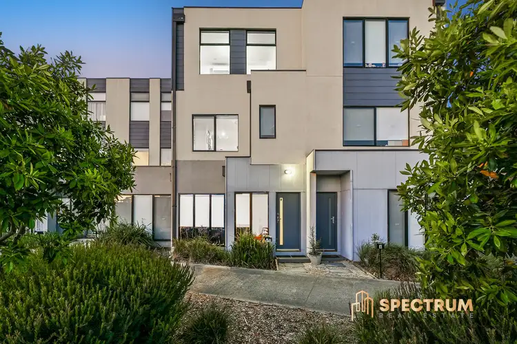 5/3 Park Orchards Drive, Pakenham VIC 3810