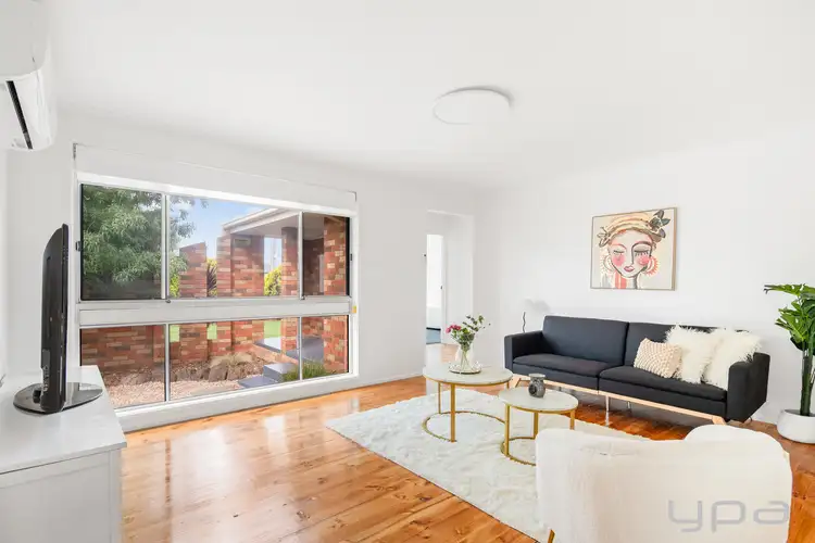 Second view of Homely house listing, 6 Somerset Close, Werribee VIC 3030