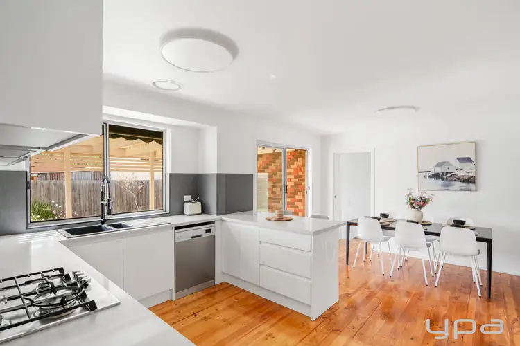 Fourth view of Homely house listing, 6 Somerset Close, Werribee VIC 3030