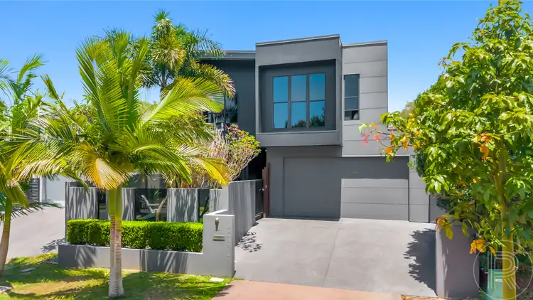 11 Lamatia Drive, Mountain Creek QLD 4557