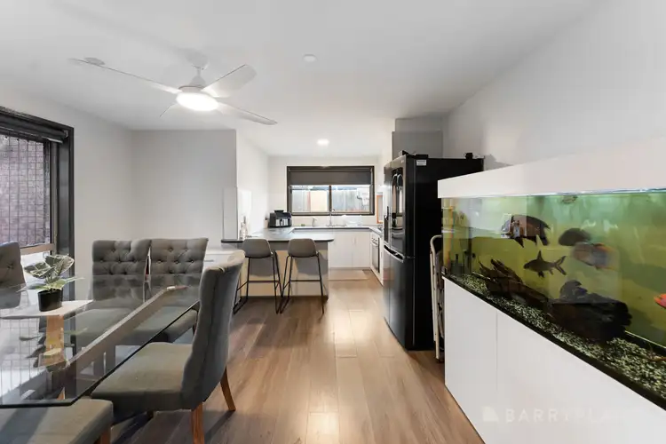 Sixth view of Homely house listing, 2/13 Honey Grove, St Albans VIC 3021