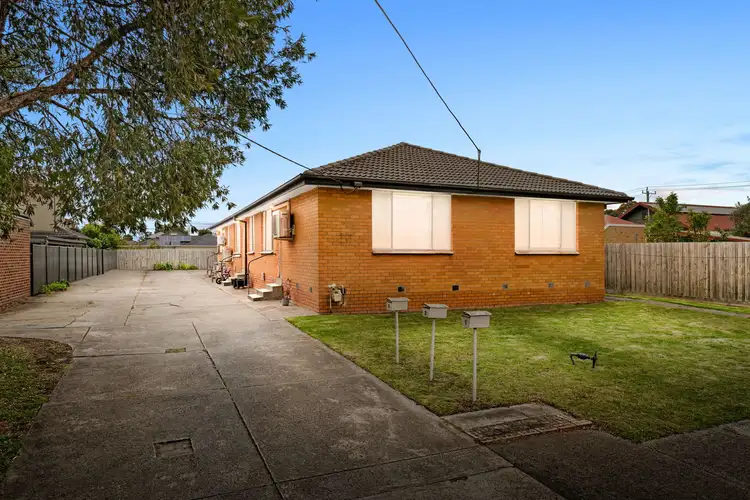 32 Browning Avenue, Clayton South VIC 3169