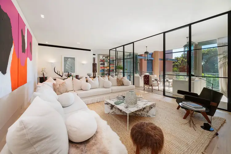 Second view of Homely apartment listing, 3/1 Onslow Avenue, Elizabeth Bay NSW 2011