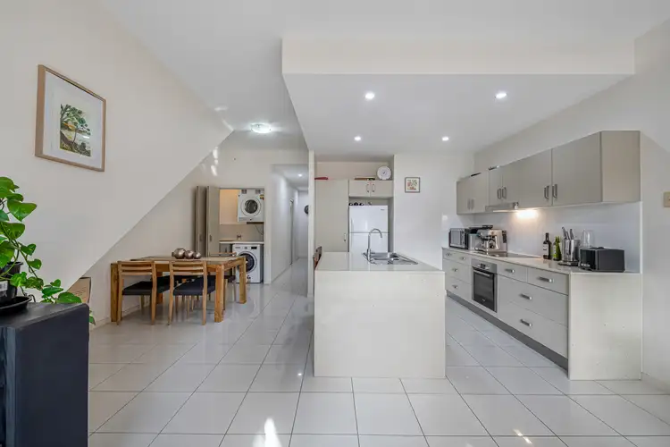 3/14 Merchants Parade, Marcoola QLD 4564