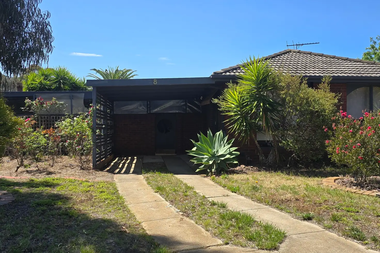 Main view of Homely house listing, 8 Linlithgow Way, Melton West VIC 3337