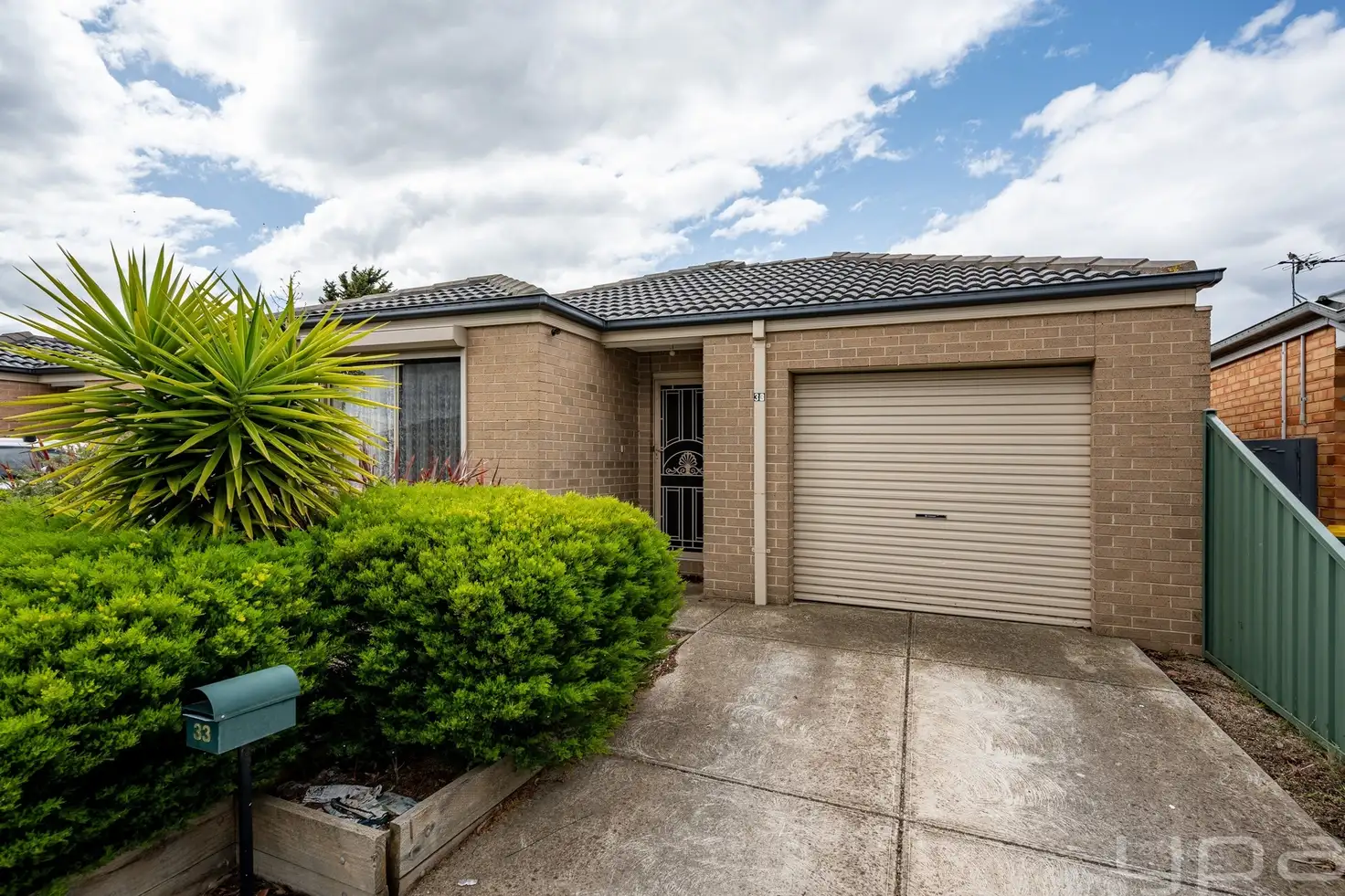 Main view of Homely house listing, 33 Bronson Circuit, Hoppers Crossing VIC 3029