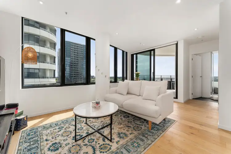 1001/5 Joseph Road