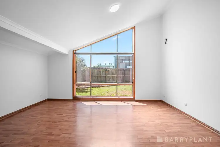 Fifth view of Homely house listing, 10 Barklya Court, Hoppers Crossing VIC 3029