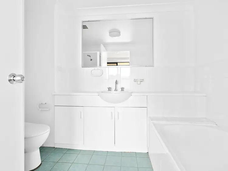 Fifth view of Homely unit listing, 17/2-4 Central Road, Miranda NSW 2228