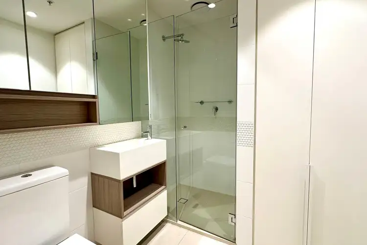 Fifth view of Homely apartment listing, 305/140 Dudley Street, West Melbourne VIC 3003