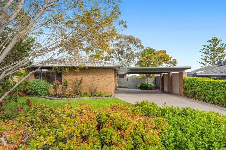 Second view of Homely house listing, 32 Patterson Avenue, Keilor VIC 3036