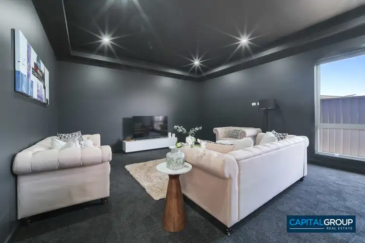 8 Hungerford Street, Catherine Field NSW 2557