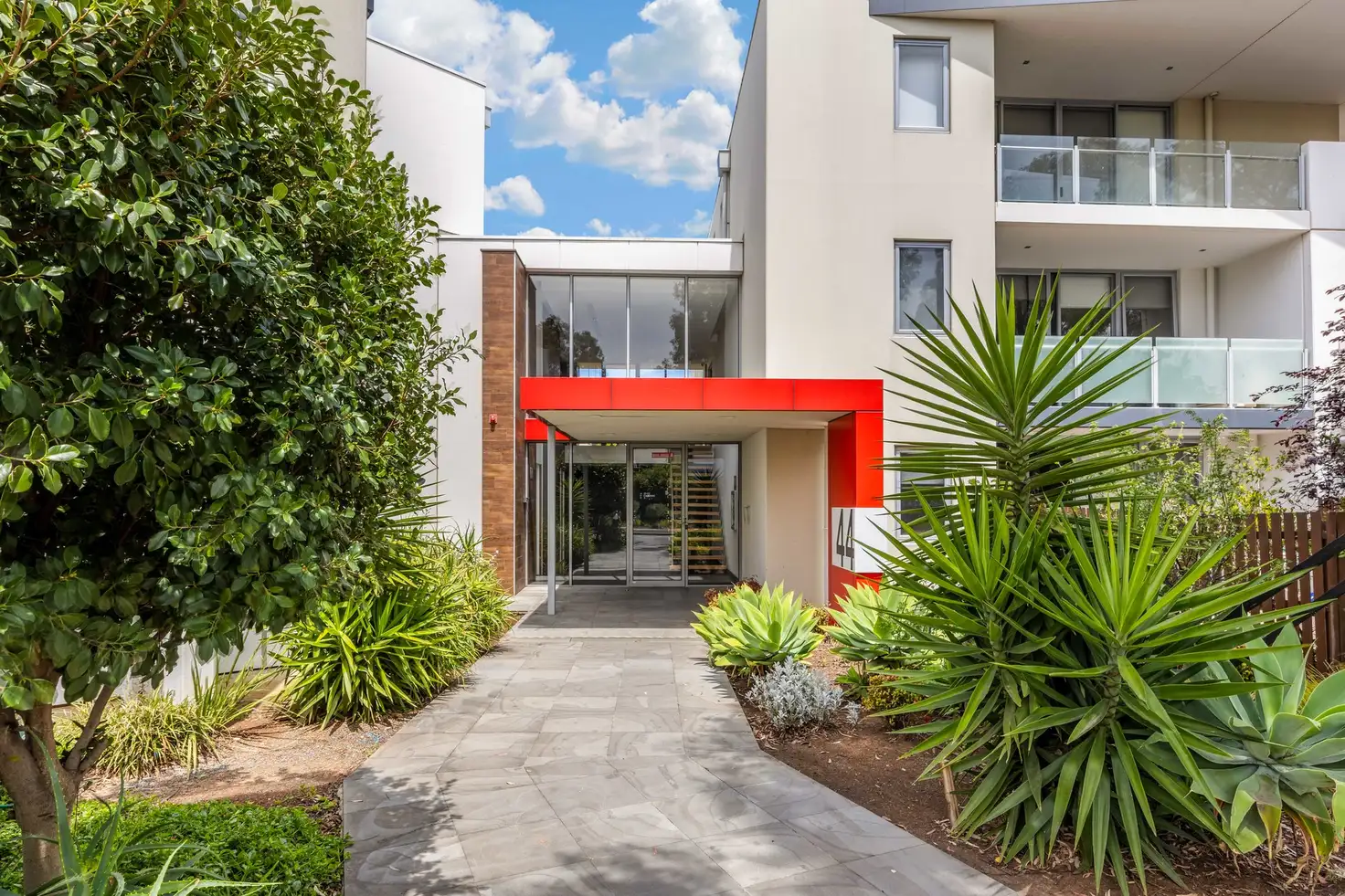 Main view of Homely unit listing, 33/44 Eucalyptus Drive, Maidstone VIC 3012