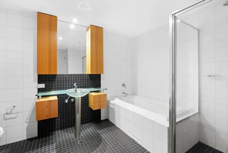 Fifth view of Homely apartment listing, 303/196 Albert Road, South Melbourne VIC 3205