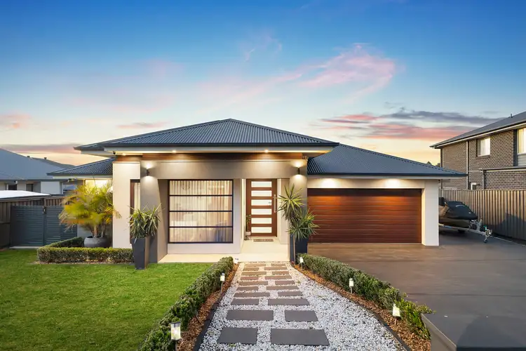 31 Pinchtail Street, Chisholm NSW 2322