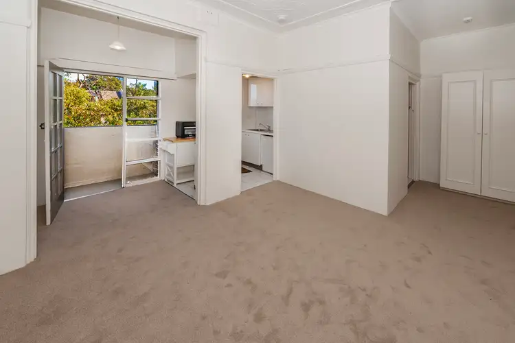 Third view of Homely apartment listing, 21/114 Burton Street, Darlinghurst NSW 2010