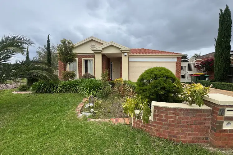 7 Oriana Way, Sydenham VIC 3037