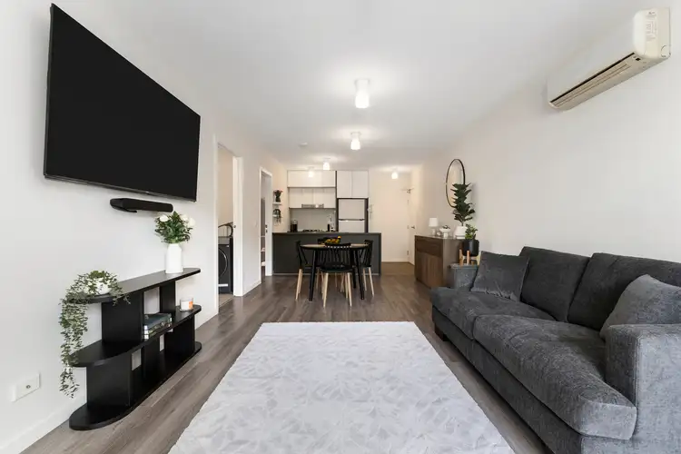 5/2 Monash Green Drive