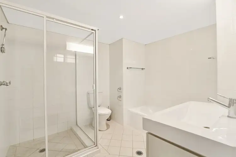 Third view of Homely apartment listing, 17/84 Bream Street, Coogee NSW 2034