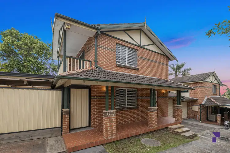 1/152A Hillcrest Avenue