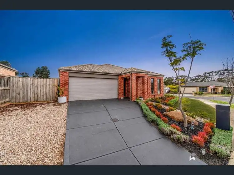 Second view of Homely house listing, 2 Parris Avenue, Harkness VIC 3337