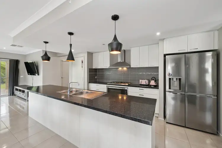 Fourth view of Homely house listing, 3 Aurora Place, Epsom VIC 3551