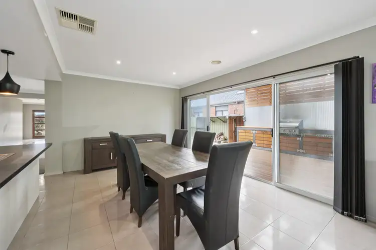 Sixth view of Homely house listing, 3 Aurora Place, Epsom VIC 3551
