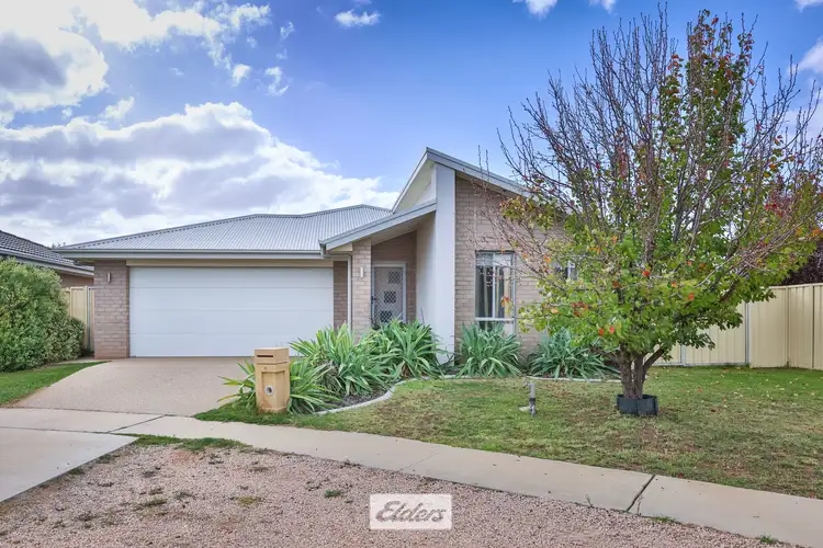 8 Lachlan Court, Mildura VIC 3500