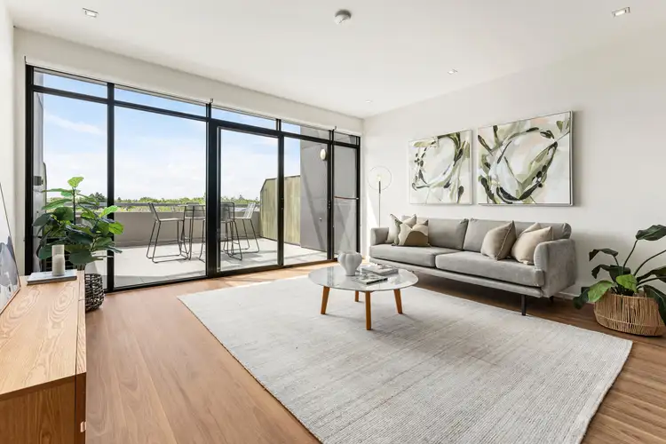 24/185 Barkly Street, St Kilda VIC 3182