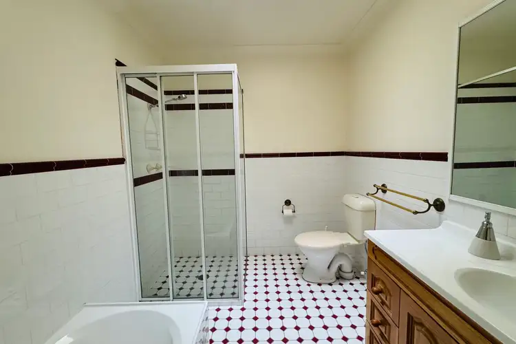 Fourth view of Homely semi-detached listing, 1B Phillip Close, Mudgee NSW 2850