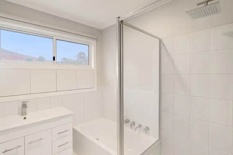 Fifth view of Homely house listing, 14 Pridham Court, Endeavour Hills VIC 3802