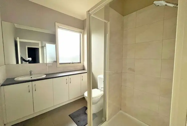 Fifth view of Homely townhouse listing, 1/37 Stockdale Avenue, Clayton VIC 3168