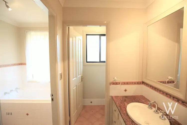 Fifth view of Homely house listing, 12 Cardew Close, Bathurst NSW 2795