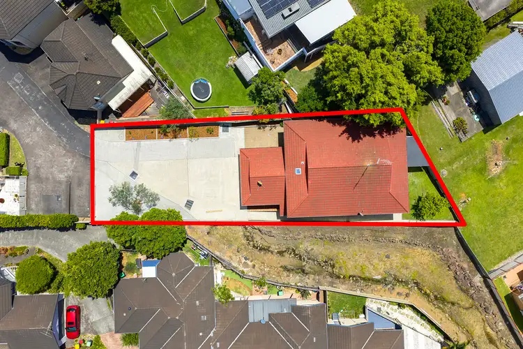 7A Figtree Crescent